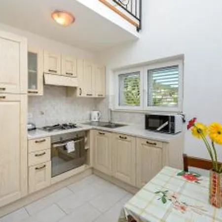 Chic With Sea View In - 48 Sqm 두브로브니크