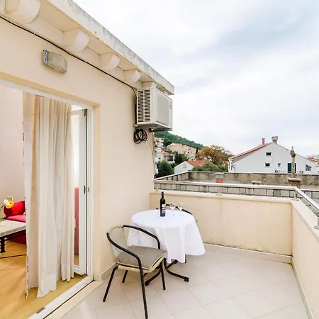 Chic With Sea View In - 48 Sqm Apartman