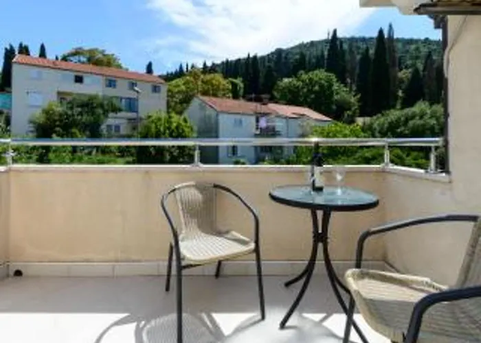 Διαμέρισμα Chic With Sea View In - 48 Sqm *