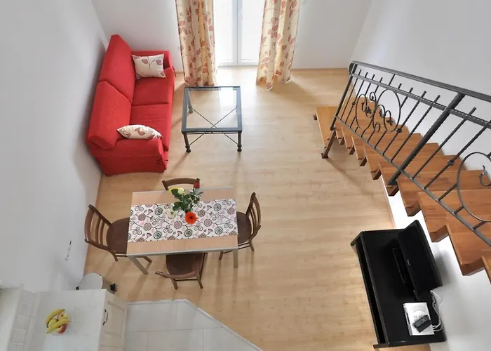 Chic With Sea View In - 48 Sqm Ντουμπρόβνικ