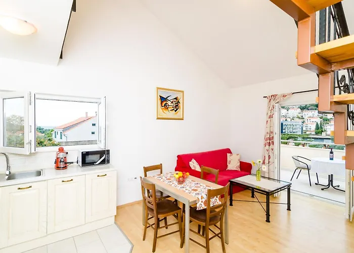 Chic With Sea View In - 48 Sqm Διαμέρισμα